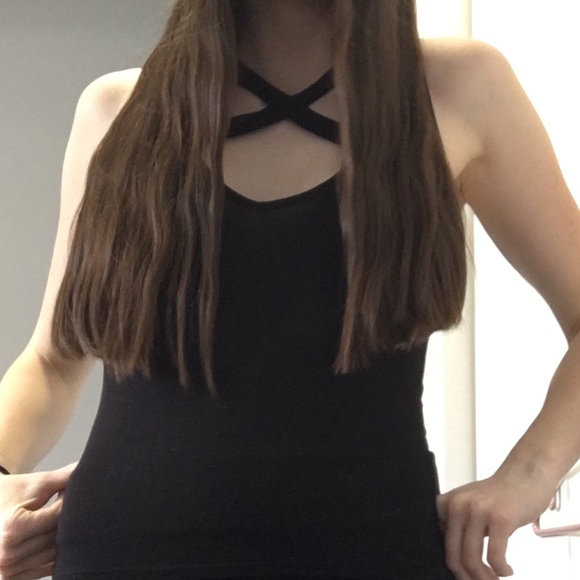 Black Top - Picture 5 of 5